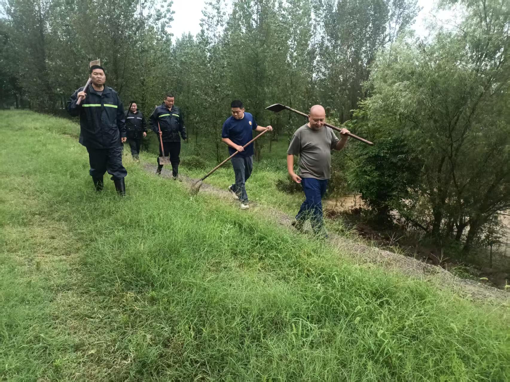 工程巡查.jpg